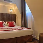 Hotel Lion D'or 3*